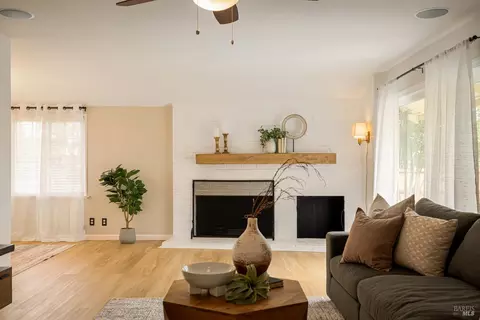 Living - 401 Buck Ave, Vacaville, CA 95688 photo 4 of 11