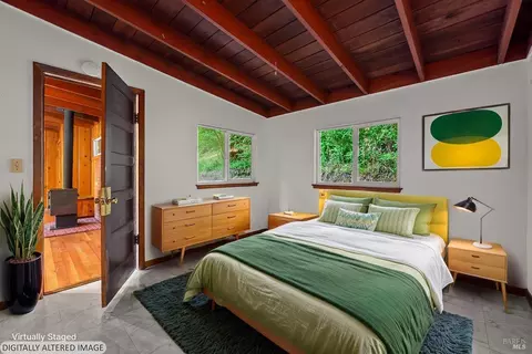 Bedroom - 20719 Foothill Dr, Monte Rio, CA 95462 photo 3 of 5