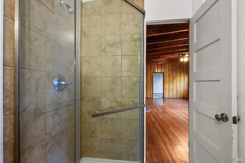Bath - 20719 Foothill Dr, Monte Rio, CA 95462 photo 2 of 2