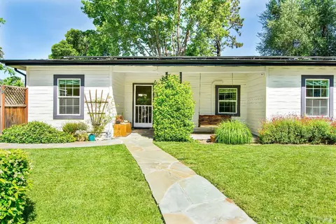 855 Boyes Blvd, Sonoma, CA 95476