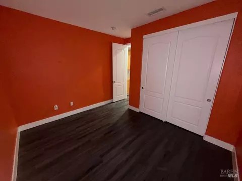 Bedroom - 6223 Newhaven Ln, Vallejo, CA 94591 photo 1 of 7