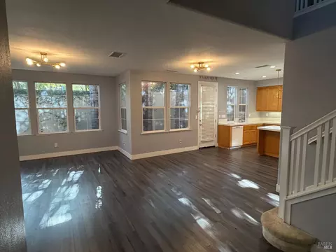 Living - 6223 Newhaven Ln, Vallejo, CA 94591 photo 1 of 3