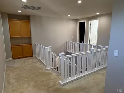 Entry Way - 6223 Newhaven Ln, Vallejo, CA 94591 photo 2 of 3