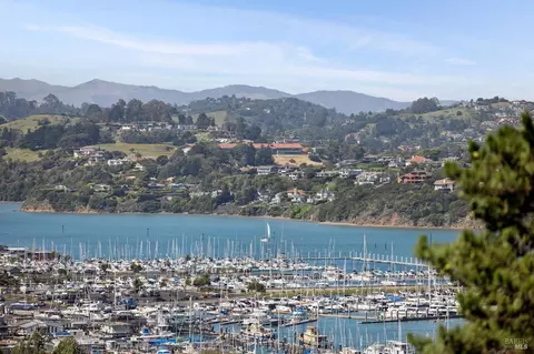 View/Area - 75 Platt Ave, Sausalito, CA 94965 photo 2 of 4