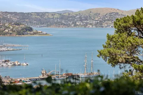 View/Area - 75 Platt Ave, Sausalito, CA 94965 photo 1 of 4