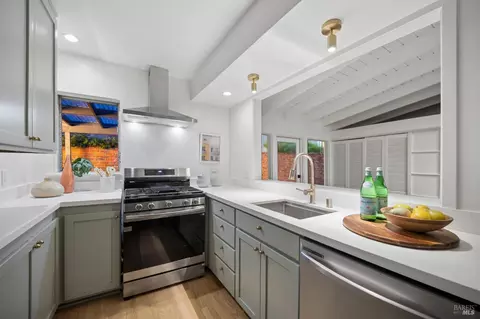 Kitchen - 75 Platt Ave, Sausalito, CA 94965 photo 1 of 2