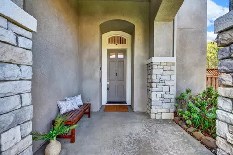 Exterior - 2627 Feldspar Ct, Vallejo, CA 94591 photo 5 of 23