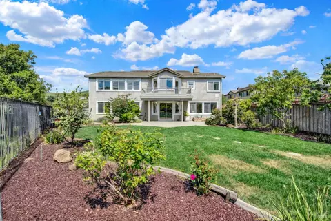 Exterior - 2627 Feldspar Ct, Vallejo, CA 94591 photo 14 of 23