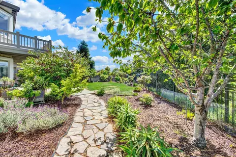 Exterior - 2627 Feldspar Ct, Vallejo, CA 94591 photo 17 of 23