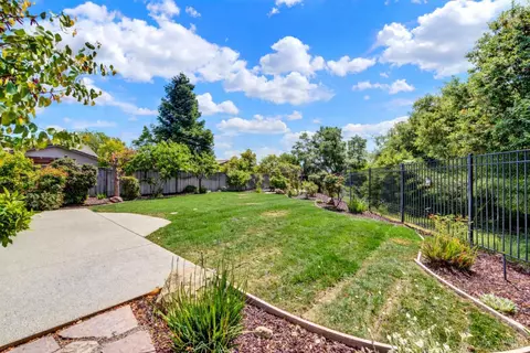 Exterior - 2627 Feldspar Ct, Vallejo, CA 94591 photo 13 of 23