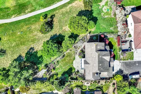 View/Area - 2627 Feldspar Ct, Vallejo, CA 94591 photo 5 of 12
