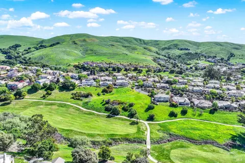 View/Area - 2627 Feldspar Ct, Vallejo, CA 94591 photo 8 of 12