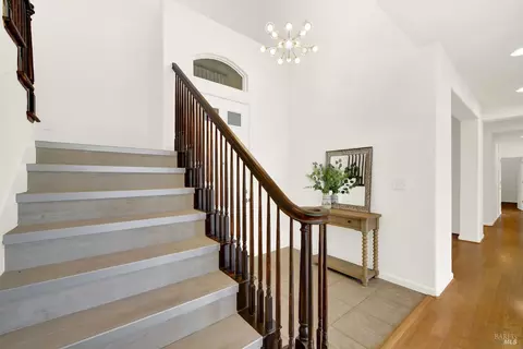 Entry Way - 2627 Feldspar Ct, Vallejo, CA 94591 photo 2 of 3