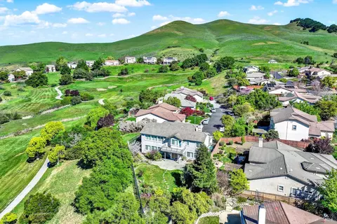 View/Area - 2627 Feldspar Ct, Vallejo, CA 94591 photo 6 of 12