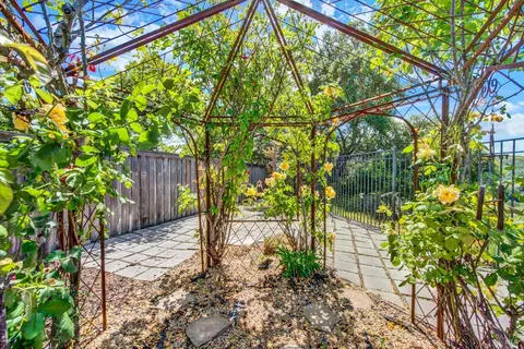 Exterior - 2627 Feldspar Ct, Vallejo, CA 94591 photo 19 of 23