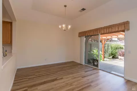 Dining - 741 Tommy Dorsey Ct, Windsor, CA 95492 photo 2 of 3