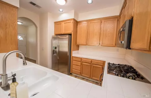 Kitchen - 741 Tommy Dorsey Ct, Windsor, CA 95492 photo 1 of 2