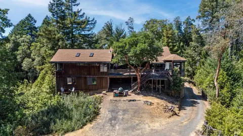 18396 Mariposa Creek Rd, Willits, CA 95490