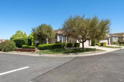 560 Edgewood Dr, Rio Vista, CA 94571