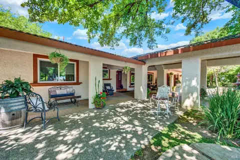 Exterior - 6161 Circle C Ln, Dixon, CA 95620 photo 4 of 36