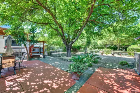 Exterior - 6161 Circle C Ln, Dixon, CA 95620 photo 22 of 36