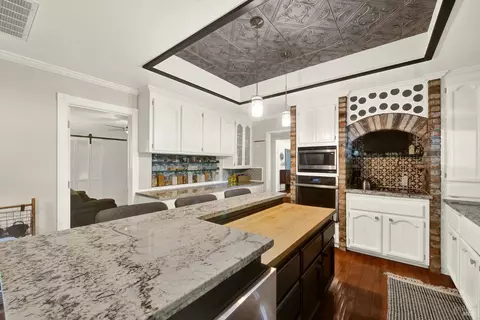 Kitchen - 6161 Circle C Ln, Dixon, CA 95620 photo 8 of 12
