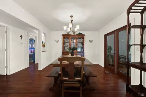 Dining - 6161 Circle C Ln, Dixon, CA 95620 photo 1 of 6