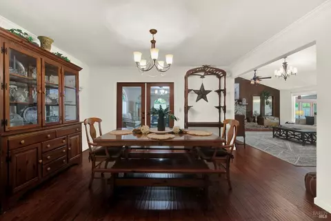 Dining - 6161 Circle C Ln, Dixon, CA 95620 photo 3 of 6