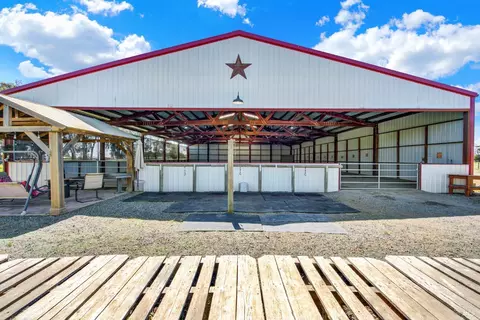 6161 Circle C Ln, Dixon, CA 95620