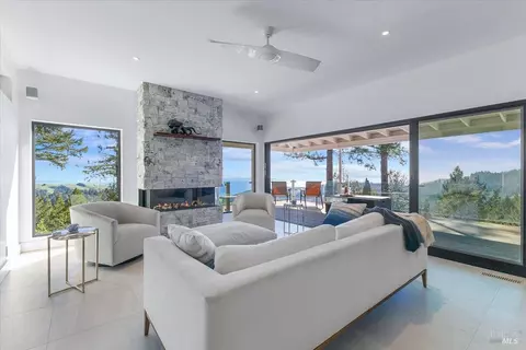 Living - 3100 Muniz Ranch Rd, Jenner, CA 95450 photo 3 of 8