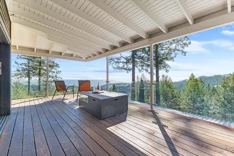 Exterior - 3100 Muniz Ranch Rd, Jenner, CA 95450 photo 5 of 10