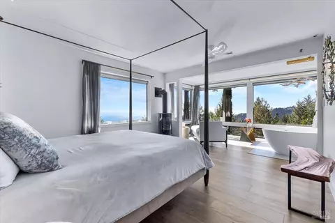 Bedroom - 3100 Muniz Ranch Rd, Jenner, CA 95450 photo 1 of 5