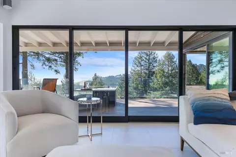 Living - 3100 Muniz Ranch Rd, Jenner, CA 95450 photo 6 of 8
