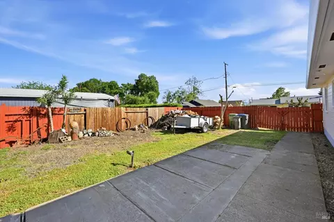 Exterior - 3440 Beach St, Nice, CA 95464 photo 10 of 12