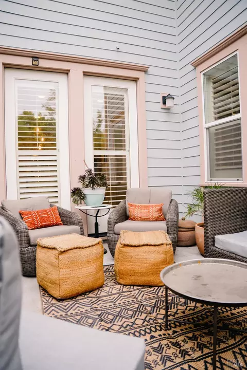 Exterior - 701 Oscar St, Vallejo, CA 94592 photo 3 of 5