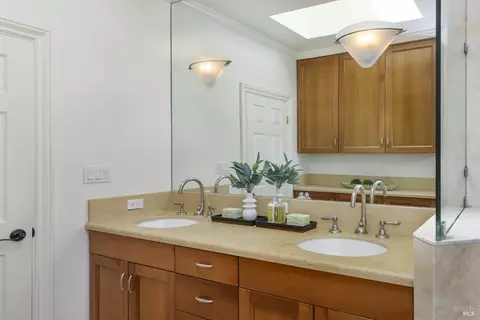 1065 Meadowsweet Dr, Corte Madera, CA 94925 photo 24