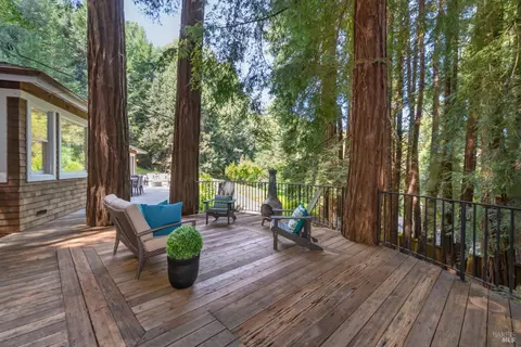 1065 Meadowsweet Dr, Corte Madera, CA 94925 photo 4