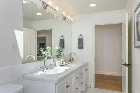 1065 Meadowsweet Dr, Corte Madera, CA 94925 photo 28