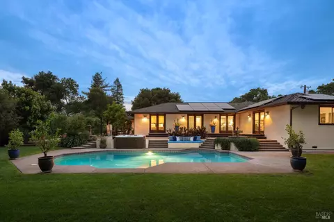 900 W Agua Caliente Rd, Sonoma, CA 95476
