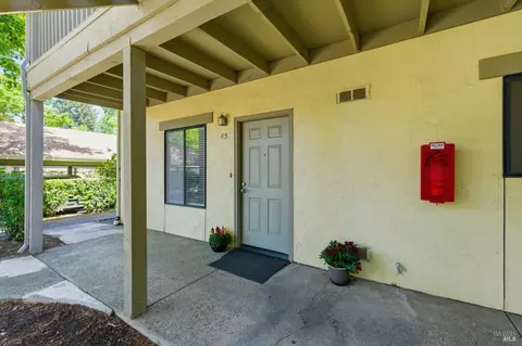 Exterior - 451 7th St W, Sonoma, CA 95476 photo 3 of 7