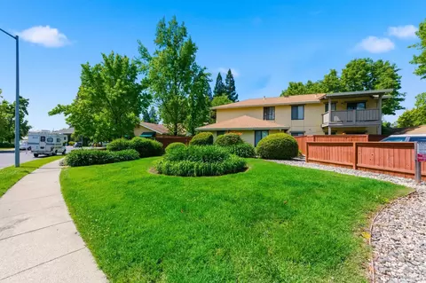 451 7th St W, Sonoma, CA 95476