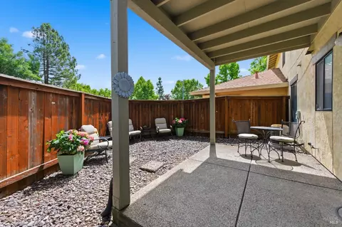 Exterior - 451 7th St W, Sonoma, CA 95476 photo 1 of 7