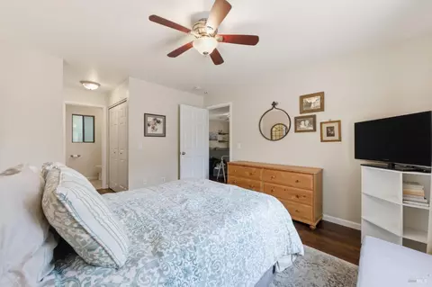 Bedroom - 451 7th St W, Sonoma, CA 95476 photo 3 of 4