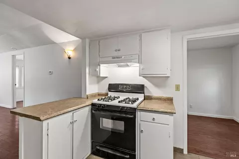 Kitchen - 11 Lukens Pl, Angwin, CA 94508 photo 8 of 8