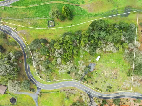 2924 Old Bennett Ridge Rd, Santa Rosa, CA 95404