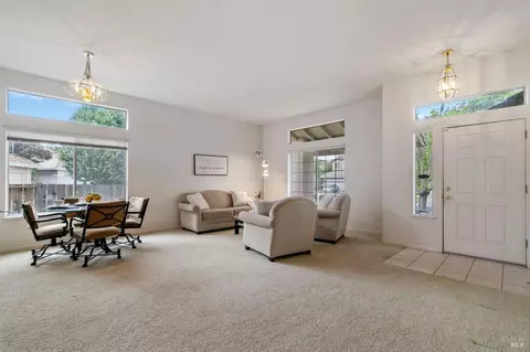 2361 Mountain View Ct, Fairfield, CA 94534 photo 3