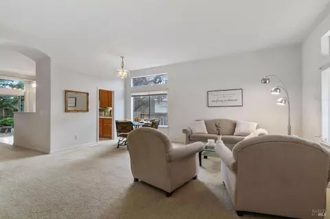 2361 Mountain View Ct, Fairfield, CA 94534 photo 5