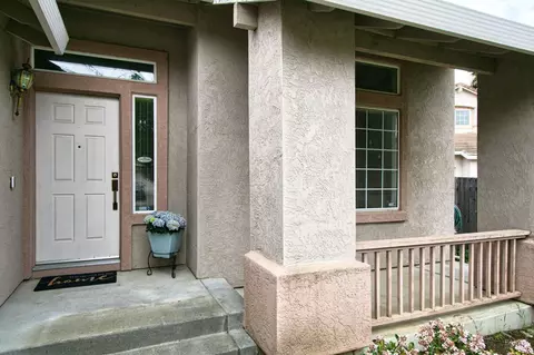 2361 Mountain View Ct, Fairfield, CA 94534 photo 2