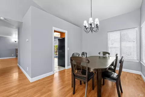 Dining - 1820 Howard Dr, Windsor, CA 95492 photo 1 of 2