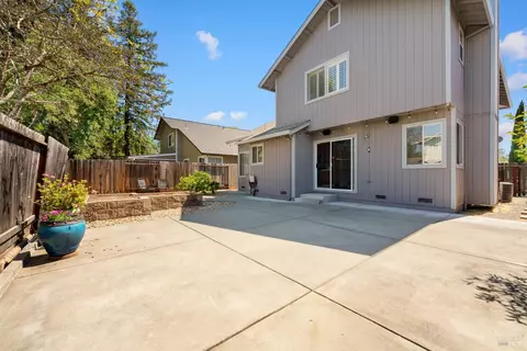 Exterior - 1820 Howard Dr, Windsor, CA 95492 photo 3 of 8